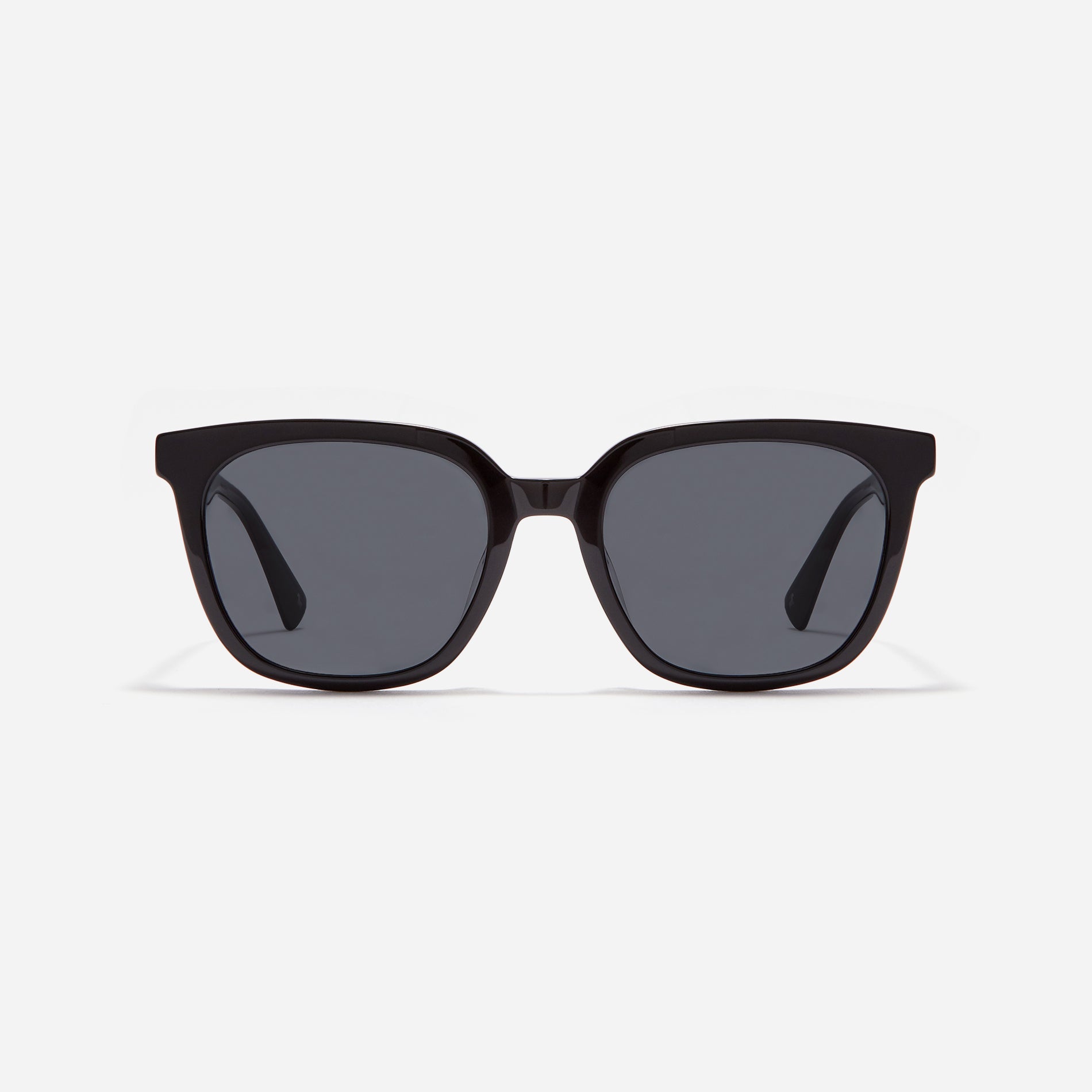 Square-shaped unisex sunglasses featuring a gentle, curved square shape that naturally complements the face.