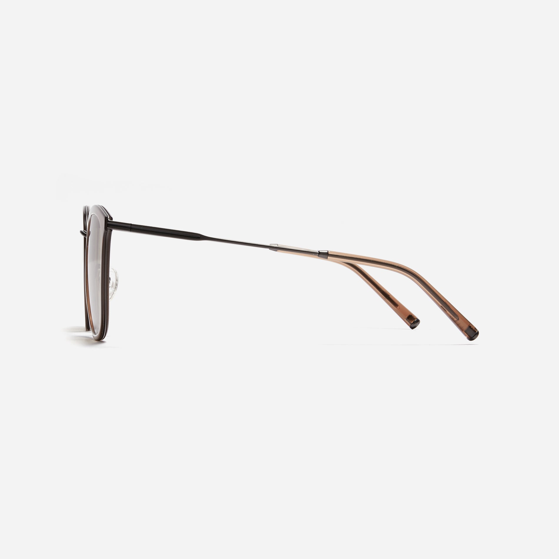 Combination sunglasses featuring flat lenses that ensure 100% UV protection, and unique nose bridge details
